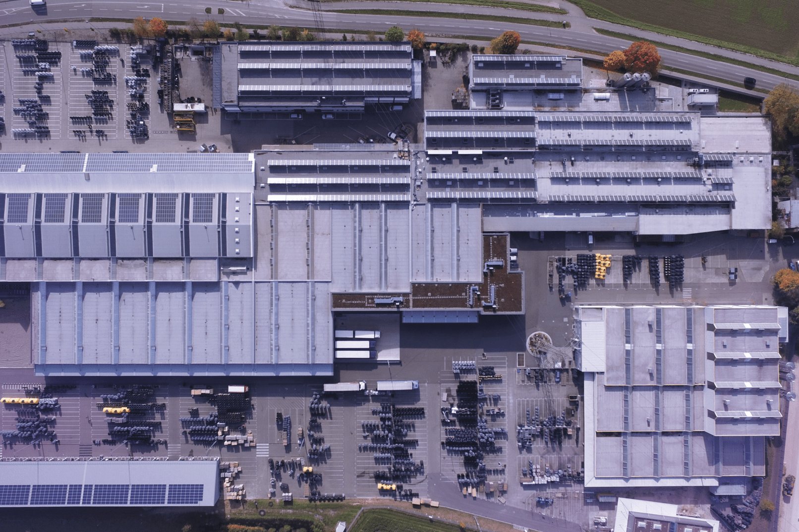 Luftaufnahme Firmenzentrale in Lenting Luftaufnahme Firmenzentrale in Lenting