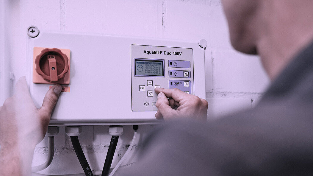 Bedinung eines Schaltgerätes